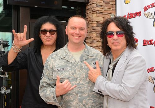 Paul Stanley And Gene Simmons To Salute The Troops On Veterans Day