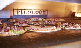 Pieology Pizzeria Opens Newest Los Angeles Location
