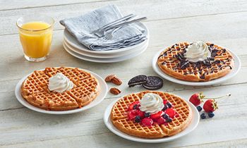 Huddle House Sweetens October Menu Offerings with New “Topped Waffles”