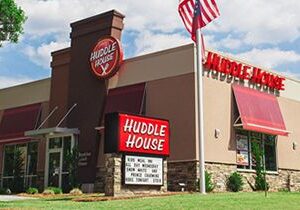 Huddle House Sets Sights on Canton, Texas for Franchise Growth