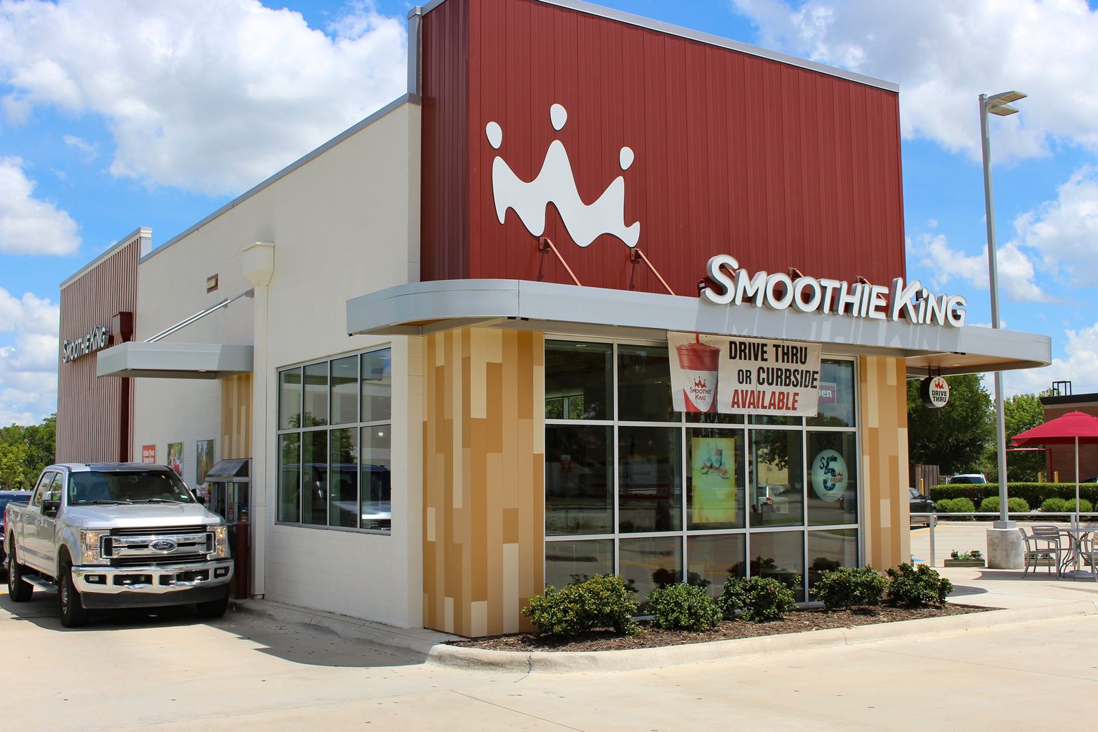 Building Momentum: Smoothie King Aims for Greater Growth in 2021