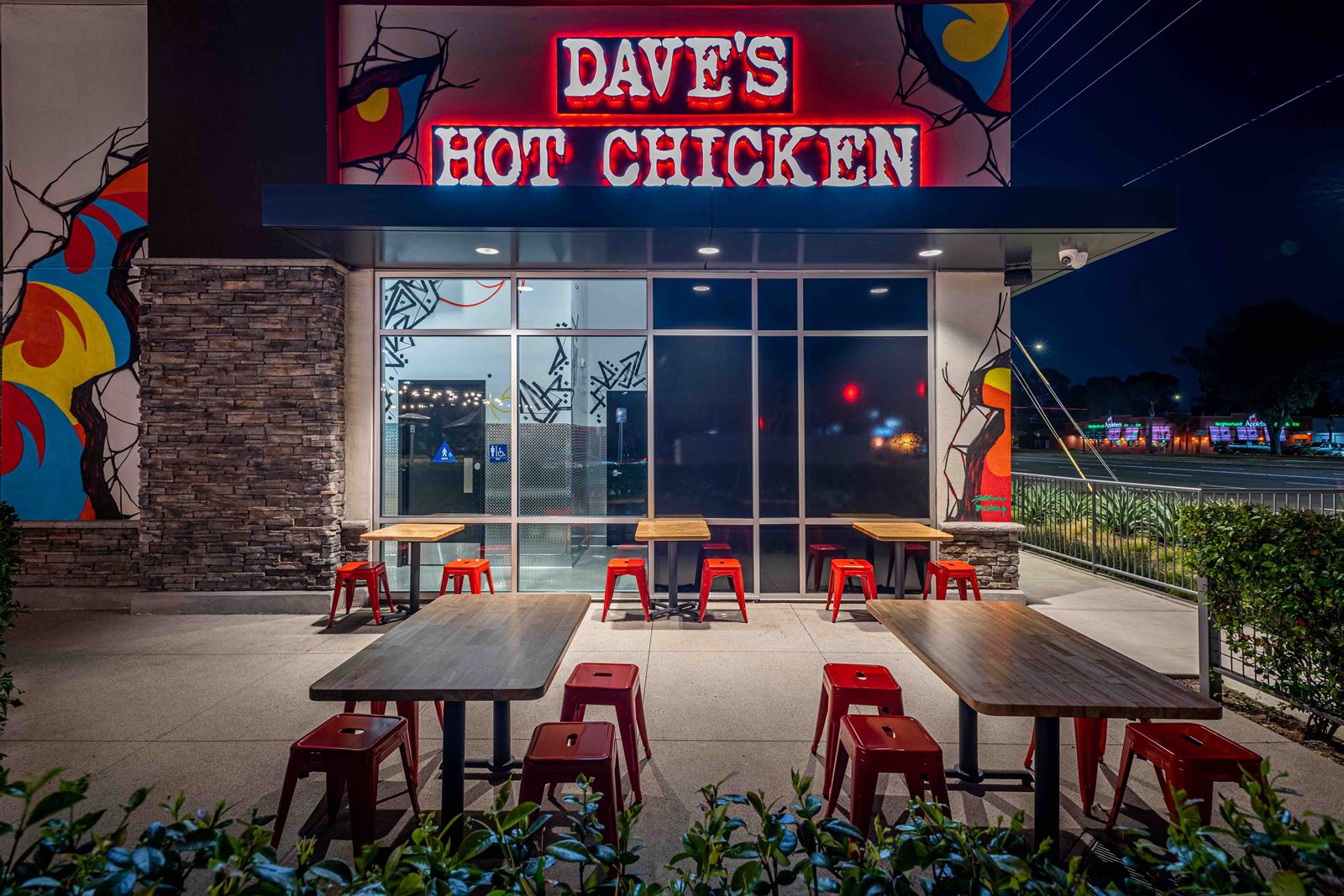 Dave's Hot Chicken Continues San Diego Expansion With Opening of New El Cajon Restaurant