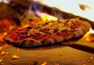Smokin’ Oak Wood-Fired Pizza and Taproom Makes Florida Debut