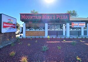 Mountain Mike’s Pizza Proudly Opens New Restaurant in Visalia, California