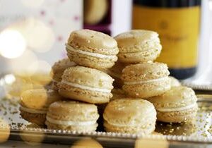 Le Macaron French Pastries Celebrates the Holiday Season With Seasonal Flavors and Special Pricing for Franchises