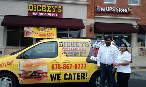 Alpharetta Welcomes New Dickey’s Barbecue Pit