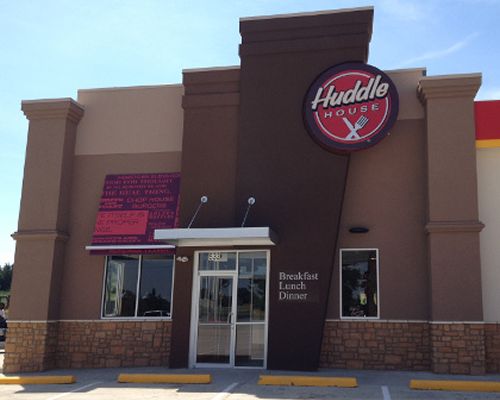 ‘Comforting’ News: Huddle House Opens in Mount Vernon