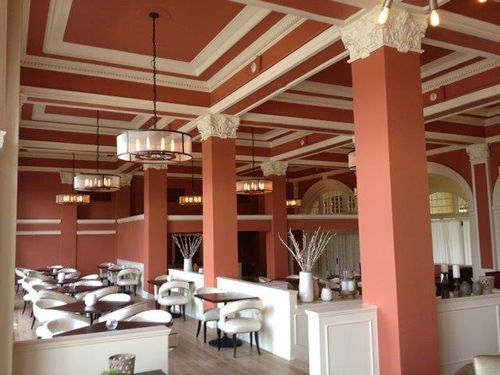 Fresh, Local Seafood Now on the Menu at New Galvez Bar & Grill