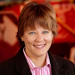 Growing Huddle House Appoints Seasoned Brand Builder, Alison Delaney, as Chief Marketing Officer