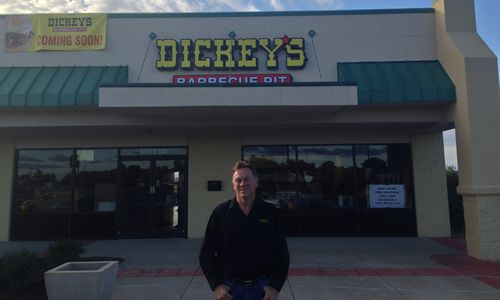 Dickey’s Barbecue Throws Texas Style Celebration for Plainfield