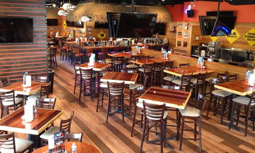 Hooters of Fresh Meadows Reopens with New Contemporary Design