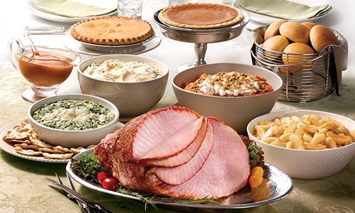 Boston Market Holiday Survey Finds Consumers Skimp on Christmas Dinner Spending to Splurge on Presents