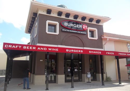 Burger 21 Announces Grand Opening of First Fort Myers, Florida Restaurant