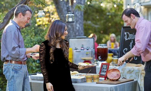 Dickey’s Barbecue Offers Tips for Pulling Off a Perfect Party