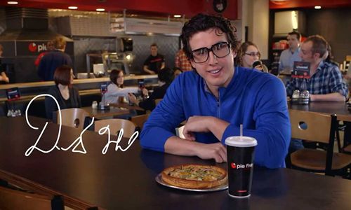 Pie Five Pizza Kicks off DFW Ad Blitz with Modano, Holland