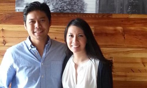 Roland Dickey Gives Away 100 Free Cookbooks at Newest Dallas Restaurant