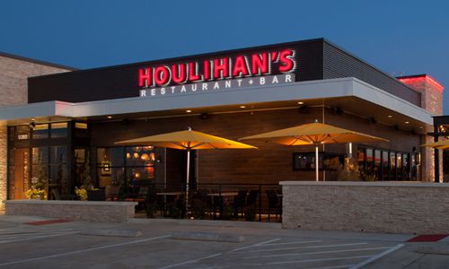 Houlihan’s Steps up Franchise Expansion Plans with New Prototype Model