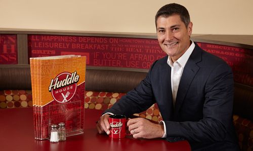 How Huddle House Franchise Is Cashing In on Comfort Food