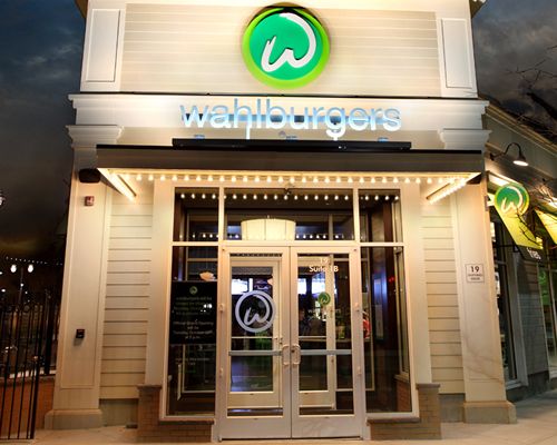 Wahlburgers Announces Expansion Plans Including Franchise Agreement in Philadelphia