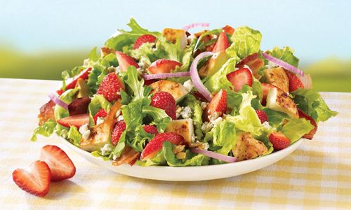 Wendy’s Delivers the Freshest Tastes of Summer with New Strawberry Fields Chicken Salad