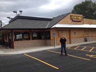 Dickey’s Barbecue Pit Opens with Three Day Grand Opening Party in Liberty
