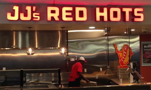 JJ’s Red Hots Brings its World-Class Hot Dog Brand to Florida Atlantic University