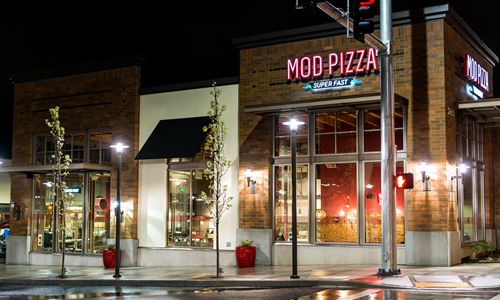 MOD Pizza “Spreading Modness” for Veterans Day
