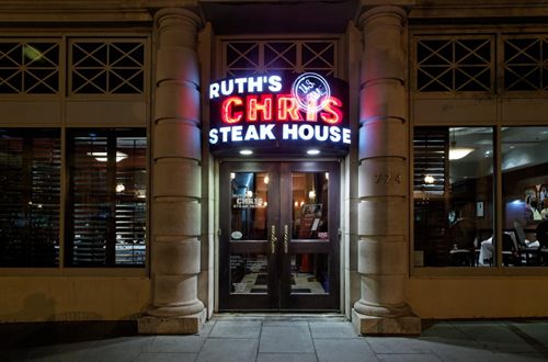 Make Memories At Ruth’s Chris Steak House This Thanksgiving
