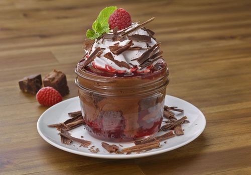 Rock Bottom Restaurant & Brewery Introduces New Sweet And Satisfying Mason Jar Desserts