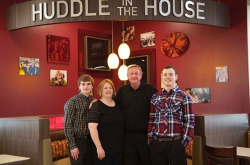 From Farm to Table: Farmers turned restaurant owners bring Huddle House to Litchfield, IL