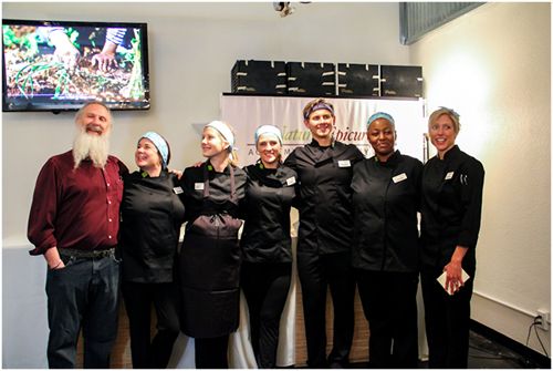 Natural Epicurean Teaching Students Healing Cuisines