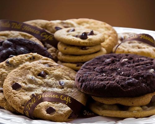 Nestlé Toll House Café by Chip Begins Baking with Love at Chula Vista Center