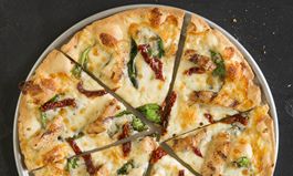 Pie Five Pizza Co. Shakes, Rattles and Rolls with First Mississippi Location