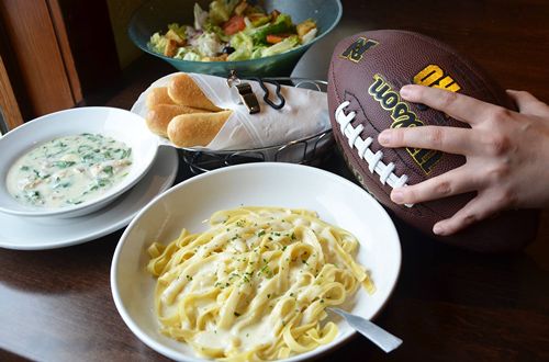Olive Garden and the NFHS Network Partner to Celebrate Team Moms and High School Athletes