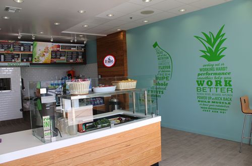 Robeks Grand Re-Opening in Ashburn Celebrates 10 years with an Enhanced Focus on Fresh Juices, Healthy Lifestyle and An Innovative New Store Design