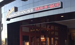 Lucille’s Smokehouse Bar-B-Que Opens at MainPlace Mall  in Santa Ana