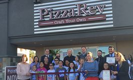 PizzaRev Honored with 2016 Restaurant Neighbor Award
