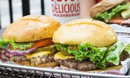 Smashburger Announces Two New East Coast Franchise Agreements