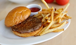 Zinburger Wine & Burger Bar Introduces Summer Kids Menu