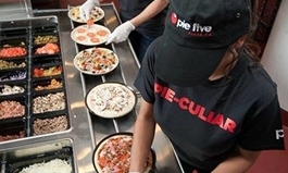 The Crowd Goes Wild for Pie Five’s Newest Location in Richmond Heights