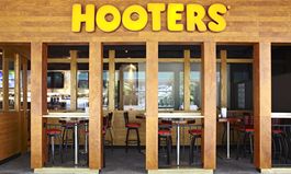 Hooters Continues Expansion in Asia with New Location in Singapore
