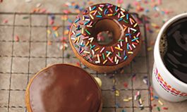 Dunkin’ Donuts and Baskin-Robbins Plan to Remove Artificial Colorings from U.S. Menus by End of 2018