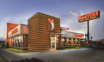 Hooters Expands in Germany with New Location