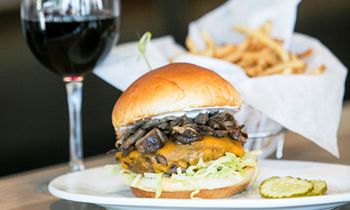 Zinburger Wine & Burger Bar Earns Top Spot in Patch’s ’90 Best New Jersey Places To Get A Burger’