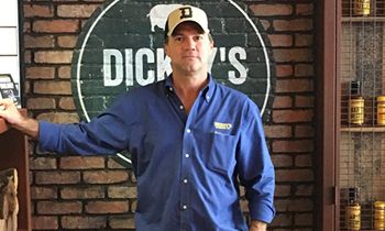 Friendswood, Texas Gets Smokin’ New Dickey’s Barbecue Pit Location
