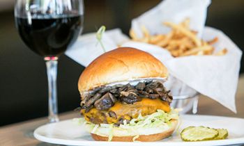 Zinburger Wine & Burger Bar Opens Sixth New Jersey Location With Jersey City Grand Opening on August 1