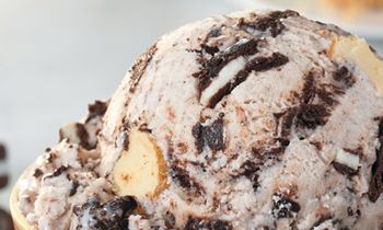 Baskin-Robbins Celebrates the Coolest Food Holidays this August and Introduces New OREO Cheesecake Flavor of the Month