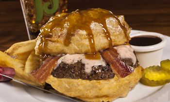 Bennigan’s Debuts Legendary Fall Menu