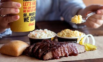 Franchising Group Brings 13 Dickey’s Locations to Texas and Louisiana