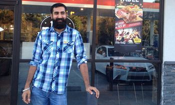 Local Barbecue Fanatic Opens New Dickey’s Location in Houston